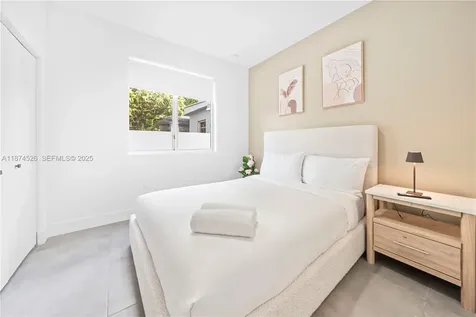 857 SW 14th Avenue Miami FL 33135