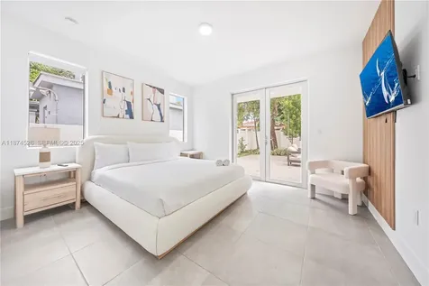 857 SW 14th Avenue Miami FL 33135