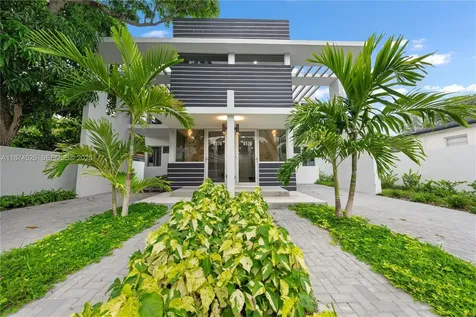 857 SW 14th Avenue Miami FL 33135