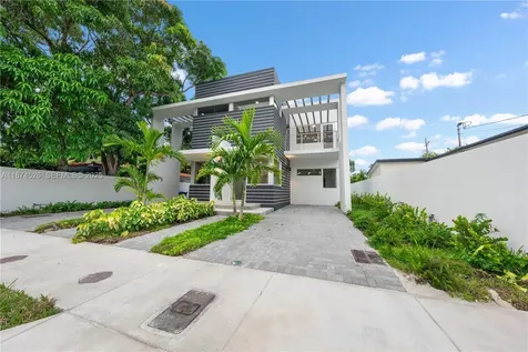 857 SW 14th Avenue Miami FL 33135