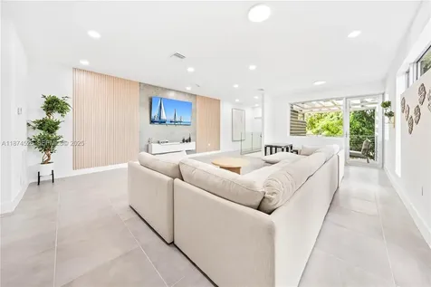 857 SW 14th Avenue Miami FL 33135