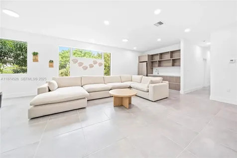 857 SW 14th Avenue Miami FL 33135