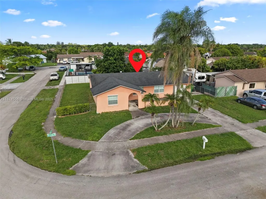 4211 SW 135th Avenue Miami FL 33175