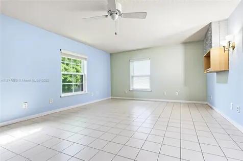 4211 SW 135th Avenue Miami FL 33175