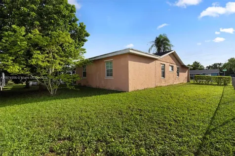 4211 SW 135th Avenue Miami FL 33175