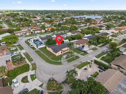 4211 SW 135th Avenue Miami FL 33175