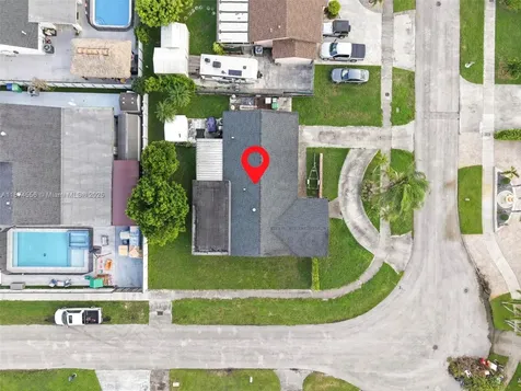 4211 SW 135th Avenue Miami FL 33175