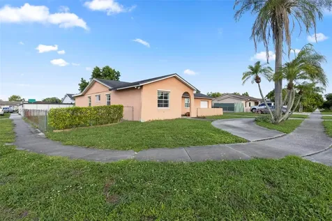 4211 SW 135th Avenue Miami FL 33175