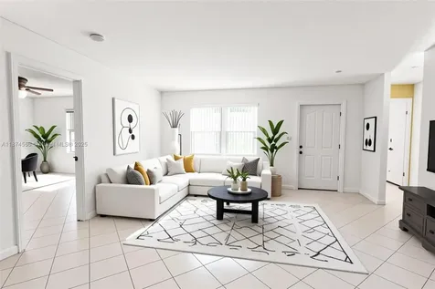 4211 SW 135th Avenue Miami FL 33175