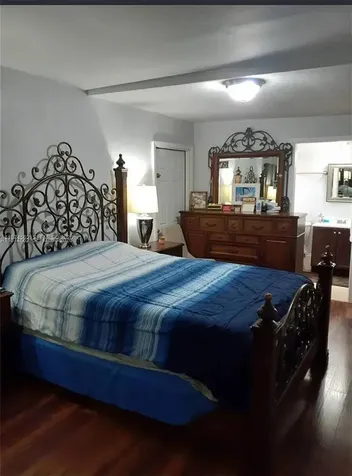 9360 SW 37th Street Miami FL 33165