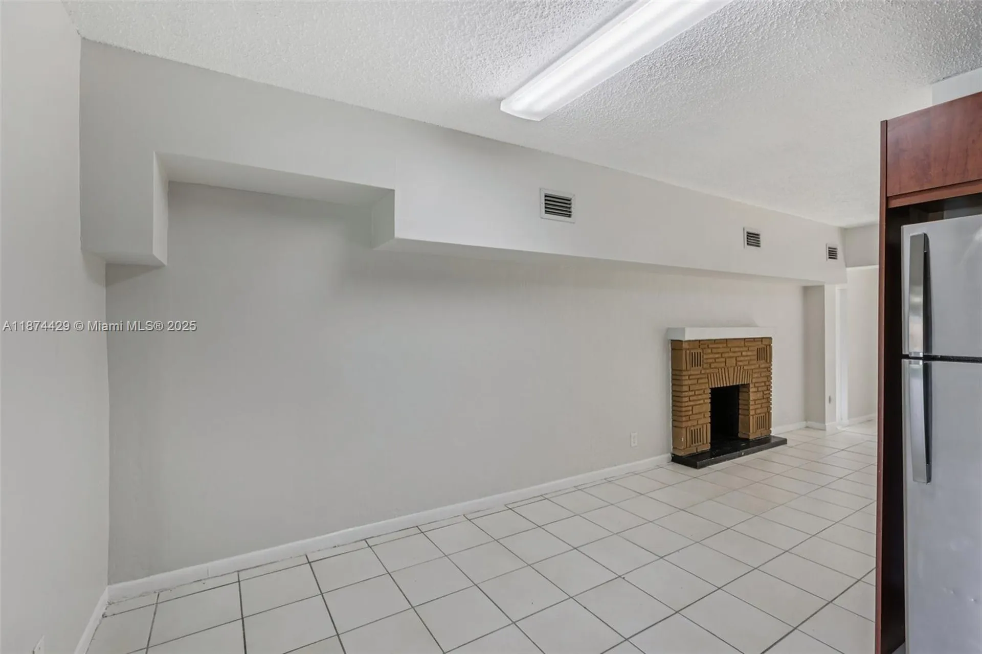 219 SW 21st Way Fort Lauderdale FL 33312