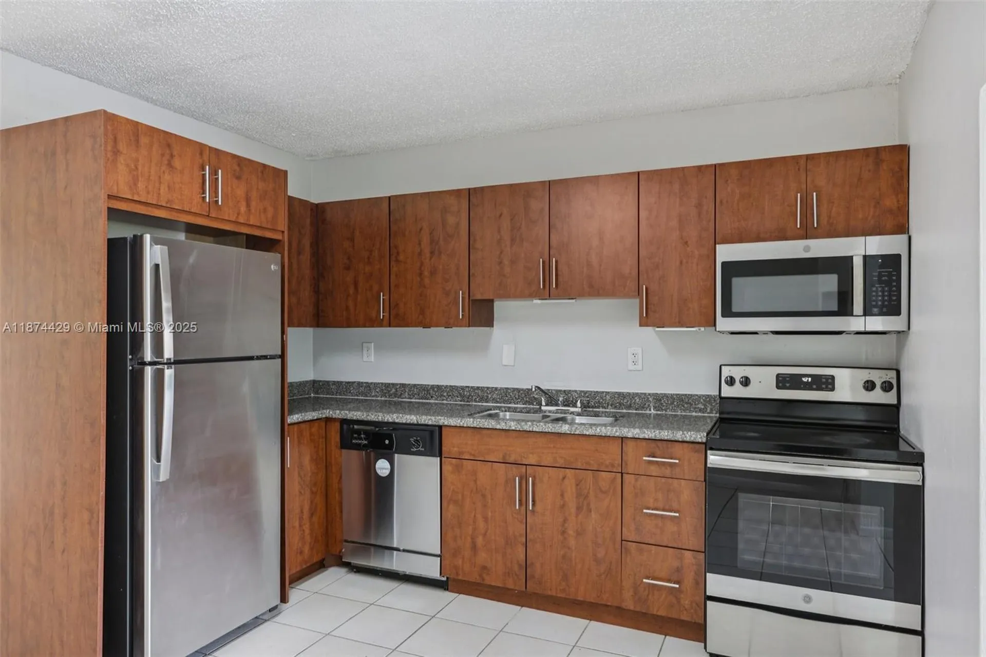 219 SW 21st Way Fort Lauderdale FL 33312