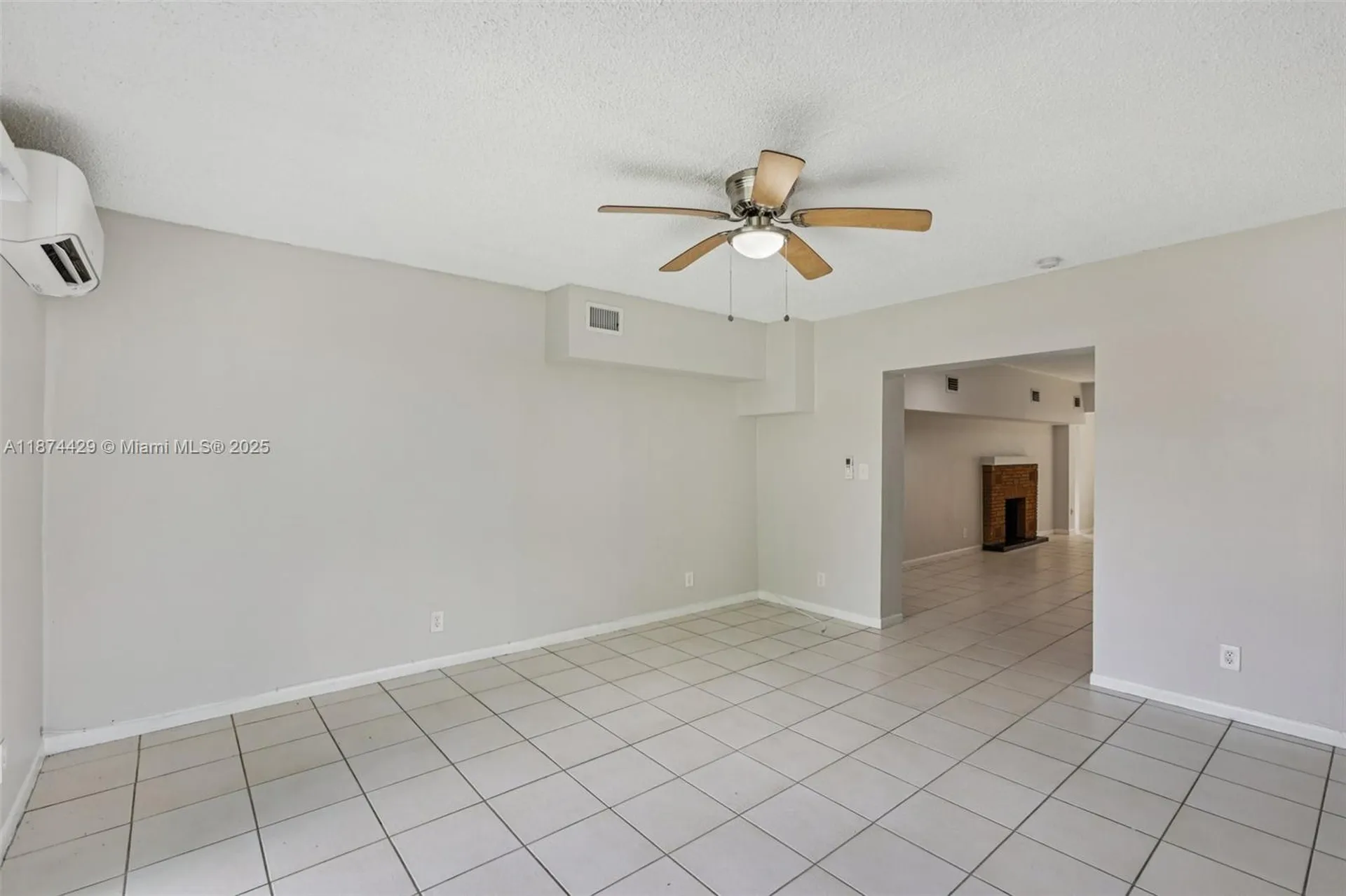 219 SW 21st Way Fort Lauderdale FL 33312