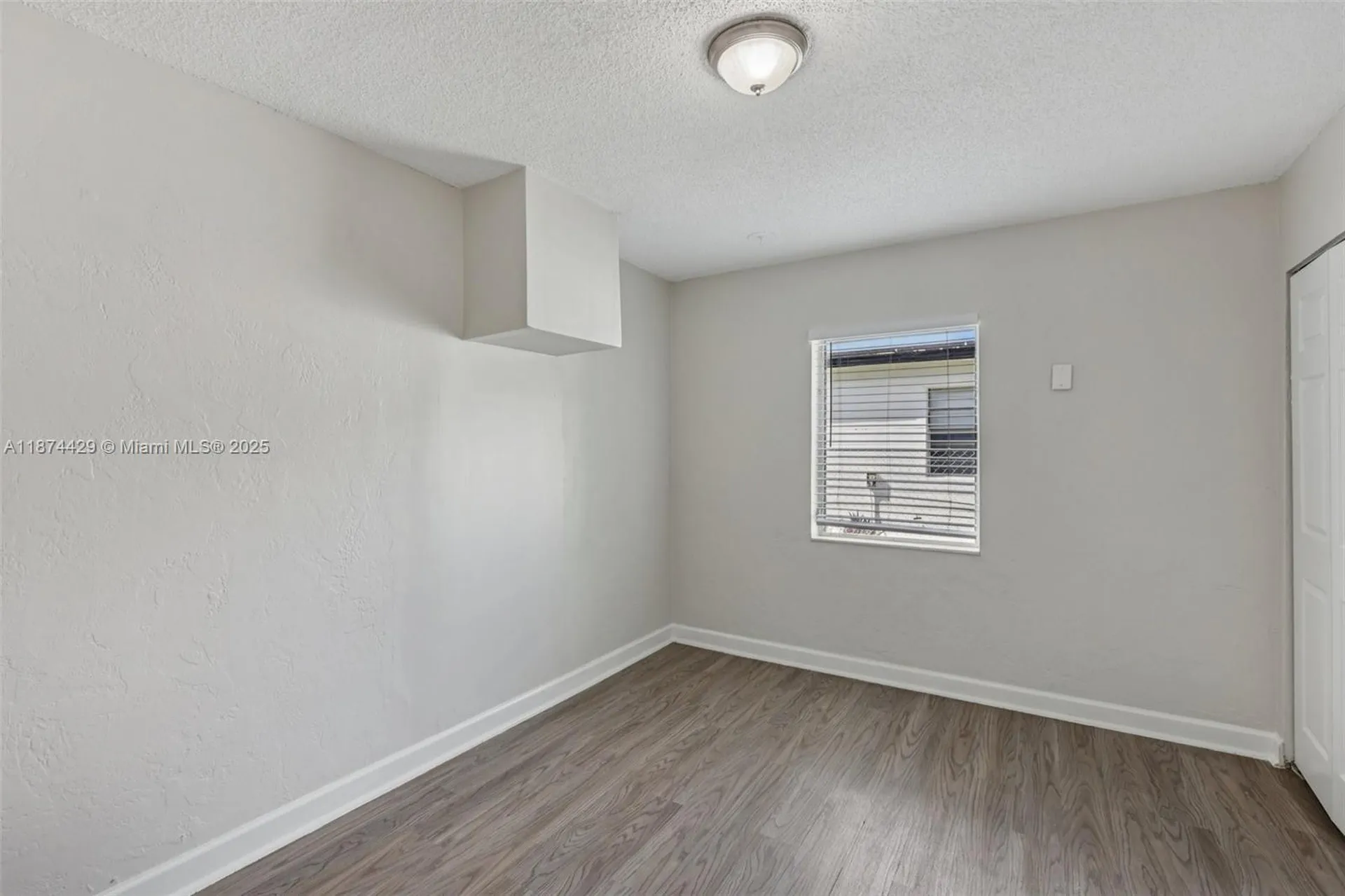 219 SW 21st Way Fort Lauderdale FL 33312