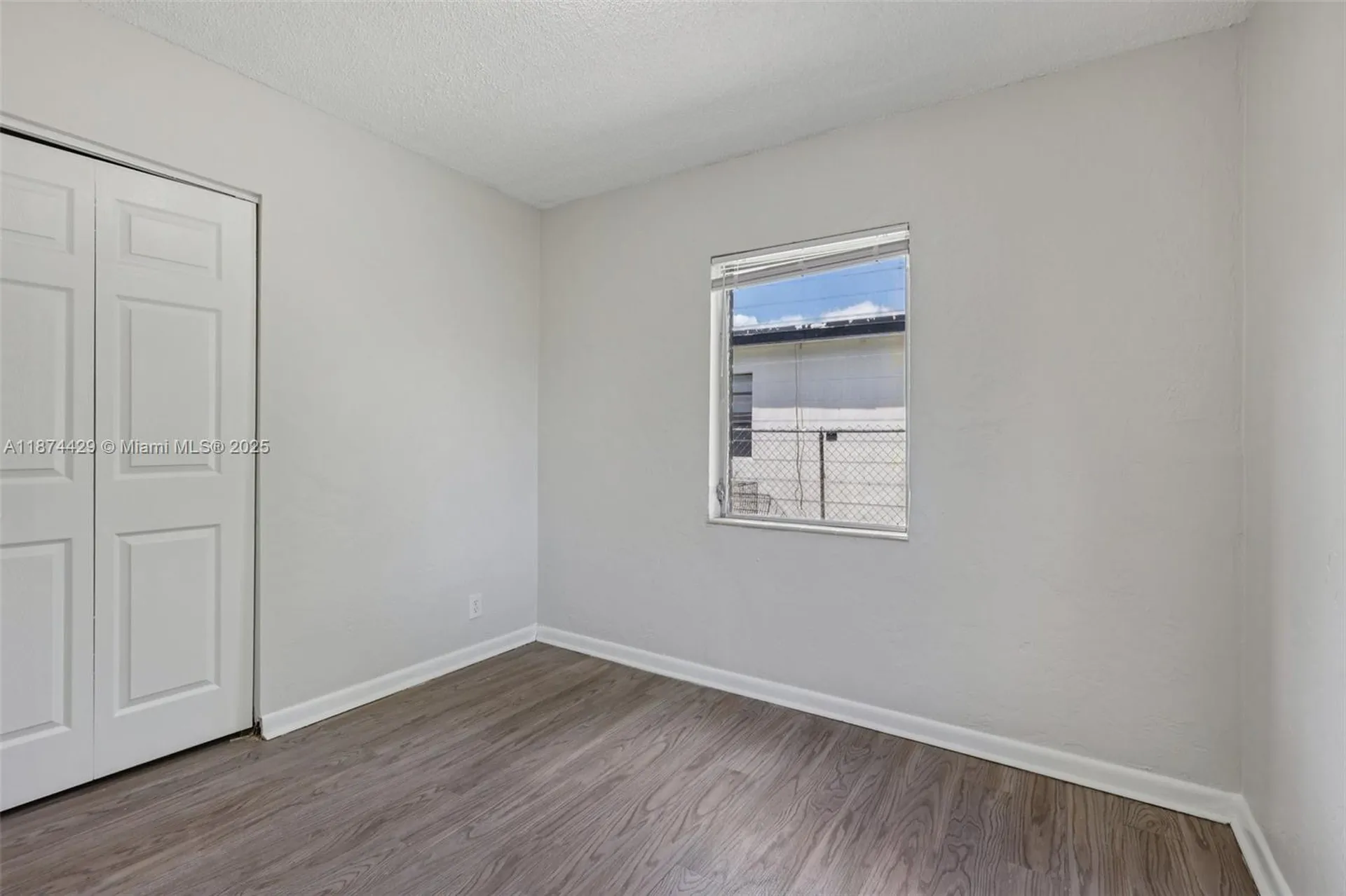 219 SW 21st Way Fort Lauderdale FL 33312