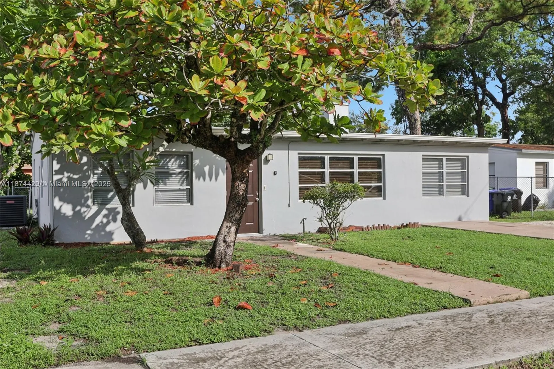 219 SW 21st Way Fort Lauderdale FL 33312