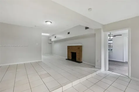 219 SW 21st Way Fort Lauderdale FL 33312