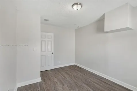 219 SW 21st Way Fort Lauderdale FL 33312