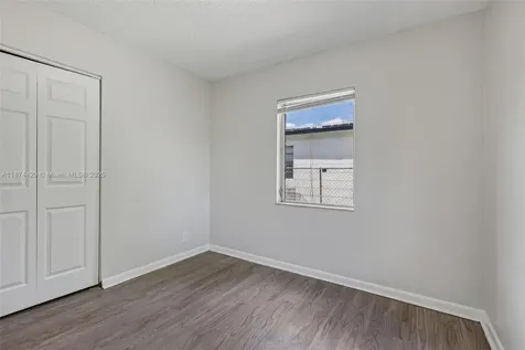 219 SW 21st Way Fort Lauderdale FL 33312