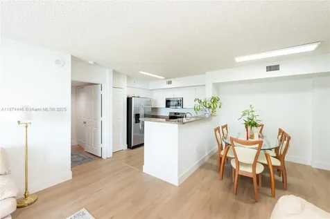 1155 Brickell Bay Drive Miami FL 33131
