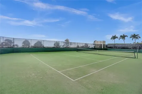 19111 Collins Avenue Sunny Isles Beach FL 33160
