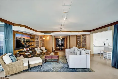 19111 Collins Avenue Sunny Isles Beach FL 33160