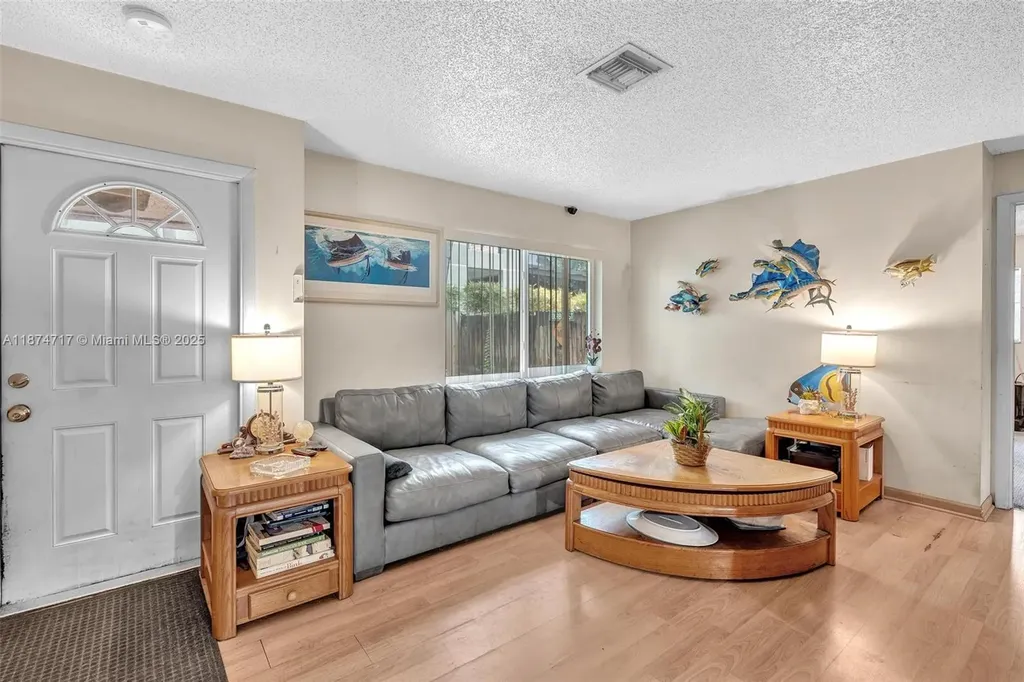 312 SW 9th Street Fort Lauderdale FL 33315
