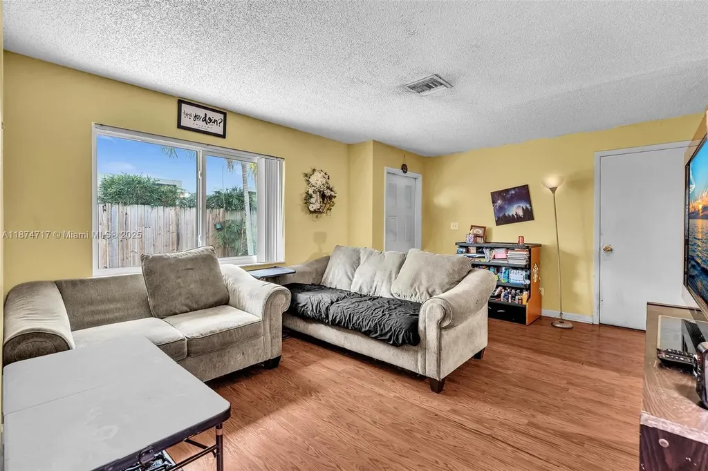 312 SW 9th Street Fort Lauderdale FL 33315