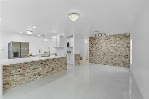 12782 NW 11th Place Sunrise FL 33323