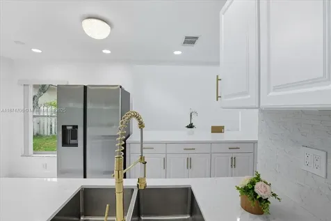 12782 NW 11th Place Sunrise FL 33323