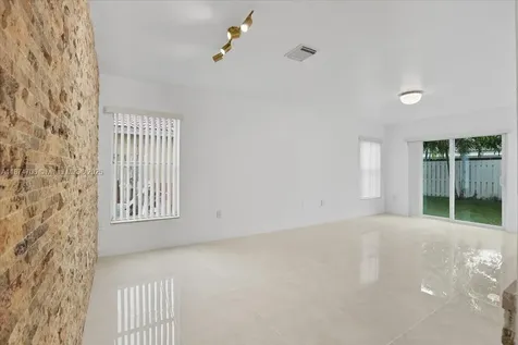 12782 NW 11th Place Sunrise FL 33323
