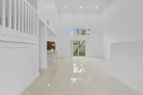 12782 NW 11th Place Sunrise FL 33323