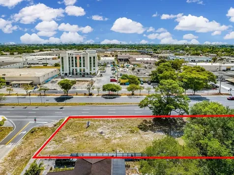 NW 27th Opa-Locka FL 33054