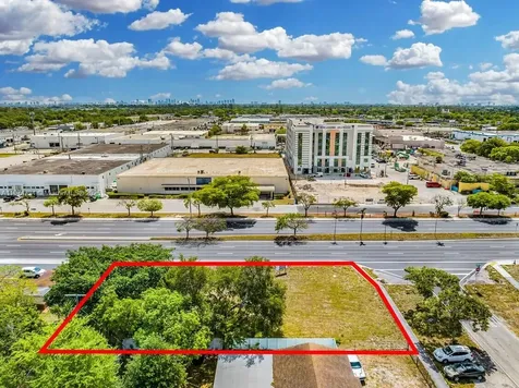 NW 27th Opa-Locka FL 33054