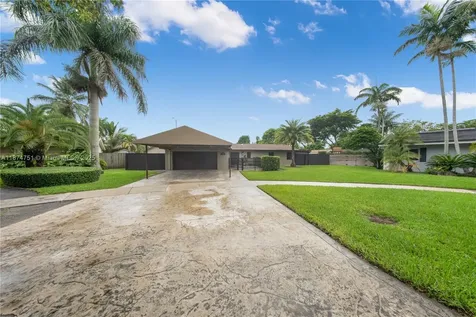 12800 SW 103rd Terrace Miami FL 33186