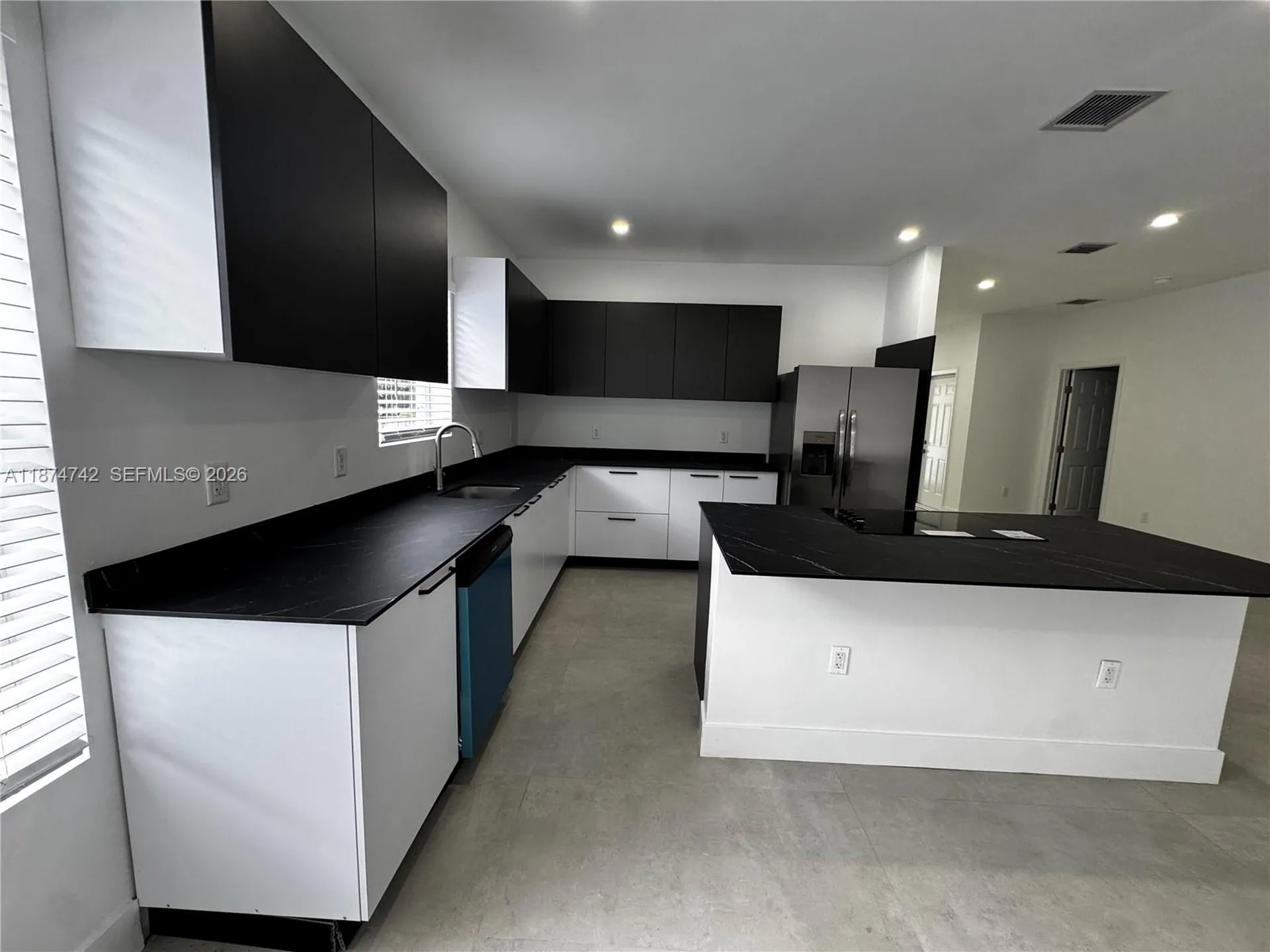 2541 NW 9th Street Fort Lauderdale FL 33311