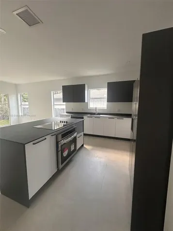 2541 NW 9th Street Fort Lauderdale FL 33311