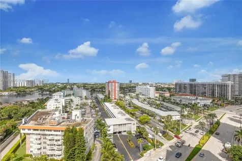 3180 S Ocean Drive Hallandale Beach FL 33009