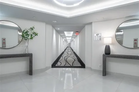 3180 S Ocean Drive Hallandale Beach FL 33009