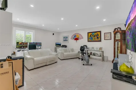 1900 SW 126th Court Miami FL 33175