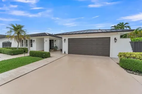 1900 SW 126th Court Miami FL 33175