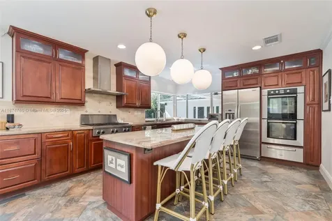 16081 SW 86th Avenue Palmetto Bay FL 33157