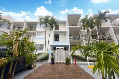 641 Espanola Way Miami Beach FL 33139