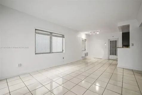 641 Espanola Way Miami Beach FL 33139