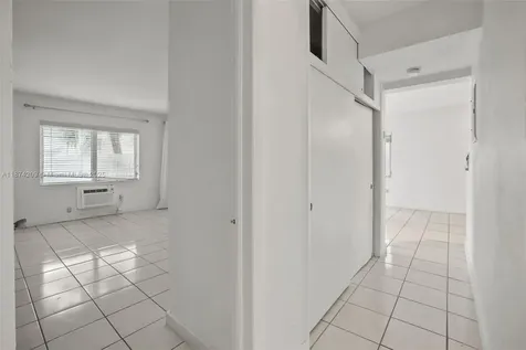 641 Espanola Way Miami Beach FL 33139