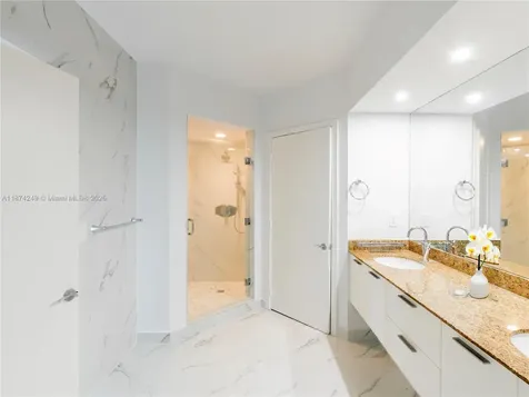 400 Alton Road Miami Beach FL 33139