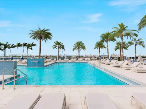 400 Alton Road Miami Beach FL 33139