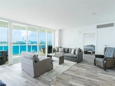 400 Alton Road Miami Beach FL 33139