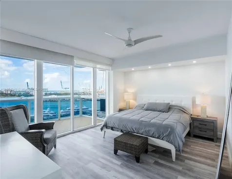 400 Alton Road Miami Beach FL 33139