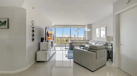3598 Yacht Club Drive Aventura FL 33180